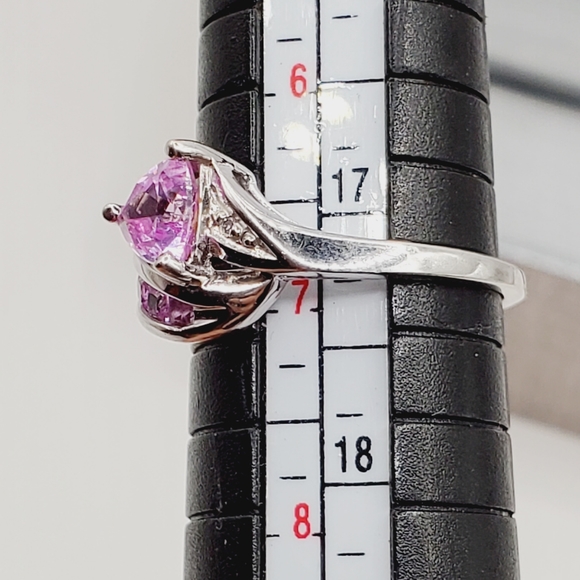 10k Solid White Gold Trillion Pink Sapphire & Diamond Accent Ring - Picture 4 of 4